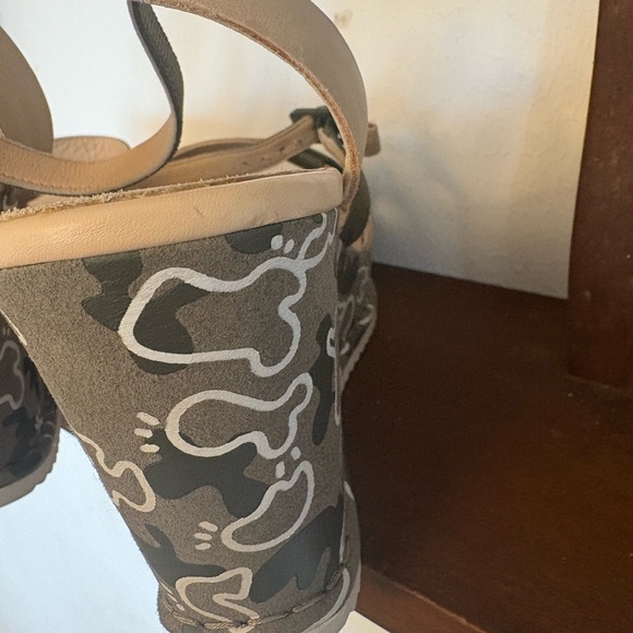 Clarks Narrative Adesha Art Khaki Combi Wedge Heel Sandals Women’s 9 - Picture 7 of 9